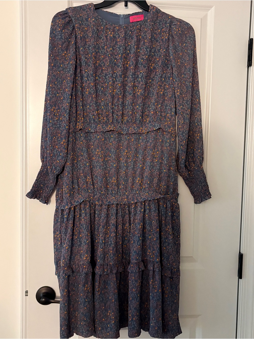 Modern Citizen MDRN Floral Tiered Long Sleeve Midi Dress